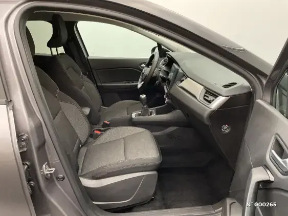 RENAULT CAPTUR II - voiture d'occasion - Photo 10