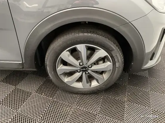 KIA STONIC - voiture d'occasion - Photo 8