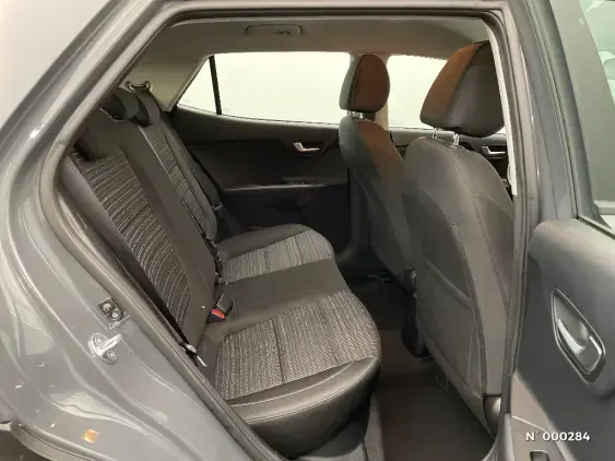 KIA STONIC - voiture d'occasion - Photo 11