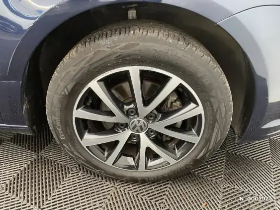 VOLKSWAGEN TOURAN II - voiture d'occasion - Photo 8