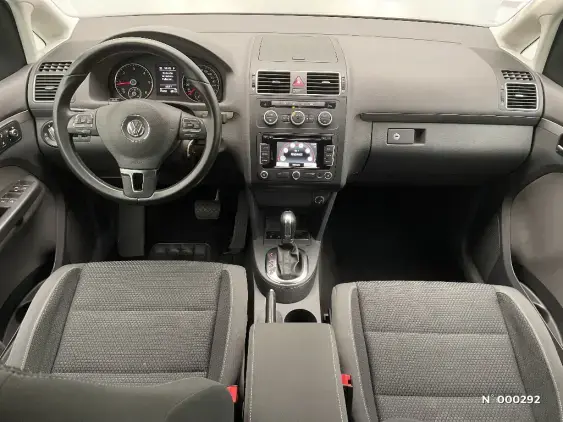 VOLKSWAGEN TOURAN II - voiture d'occasion - Photo 9