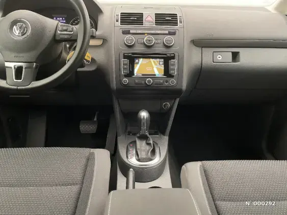 VOLKSWAGEN TOURAN II - voiture d'occasion - Photo 12