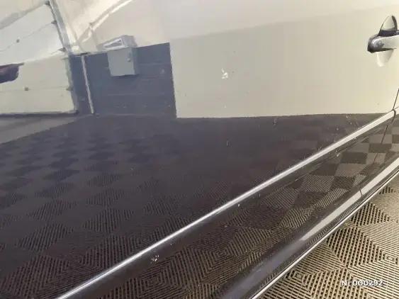 VOLKSWAGEN TOURAN II - voiture d'occasion - Photo 33