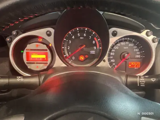 NISSAN 370Z - voiture d'occasion - Photo 12