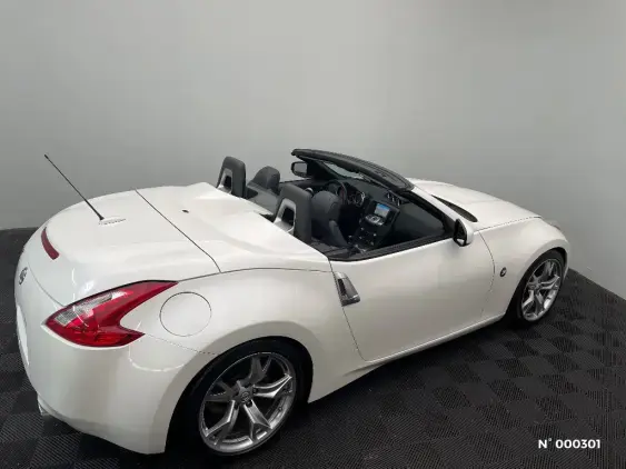 NISSAN 370Z - voiture d'occasion - Photo 28