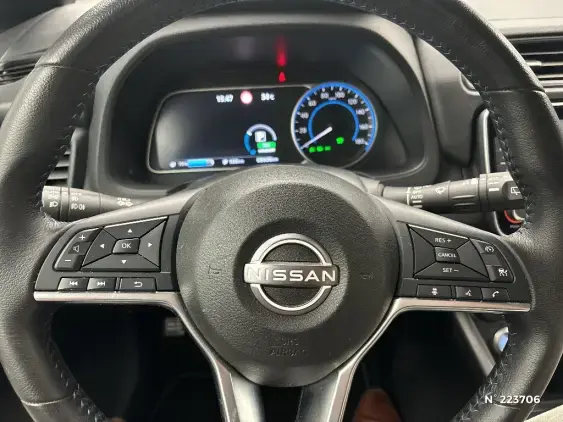 NISSAN LEAF II - voiture d'occasion - Photo 26