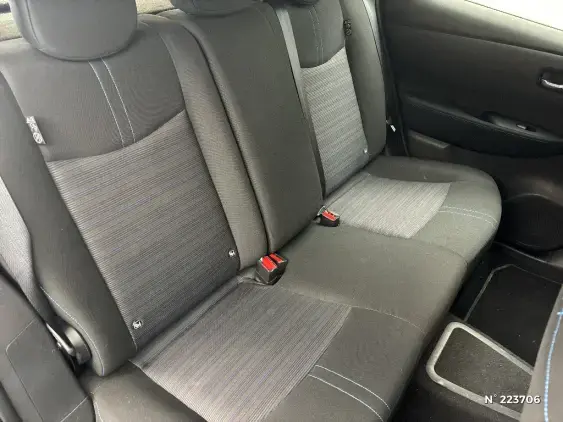 NISSAN LEAF II - voiture d'occasion - Photo 11