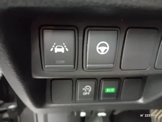 NISSAN QASHQAI II - voiture d'occasion - Photo 29