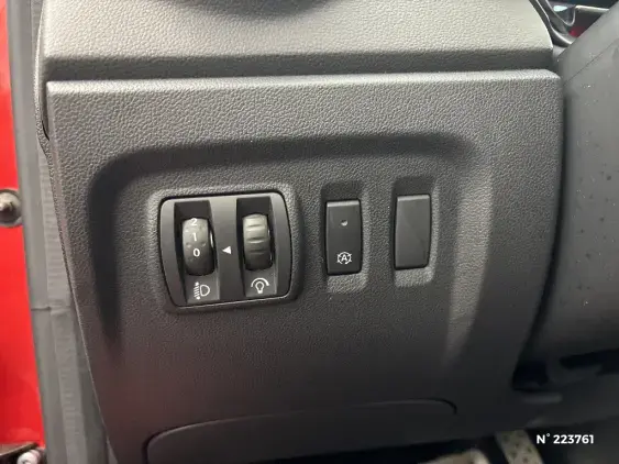 RENAULT CAPTUR - voiture d'occasion - Photo 15