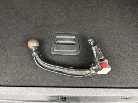 PEUGEOT 3008 II - voiture d'occasion - Photo 25