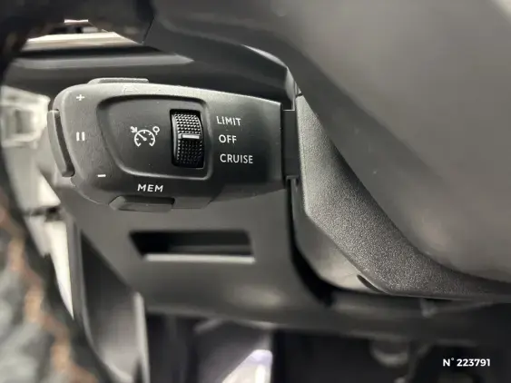 PEUGEOT 3008 II - voiture d'occasion - Photo 27