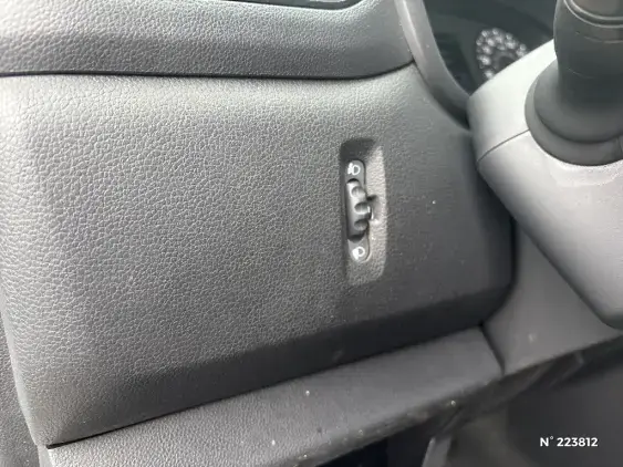 NISSAN NV400 FG I - voiture d'occasion - Photo 12