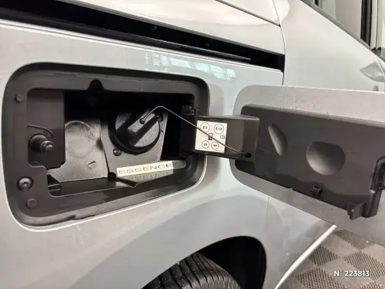 RENAULT KANGOO III - voiture d'occasion - Photo 29