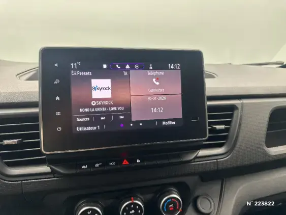 RENAULT TRAFIC III - voiture d'occasion - Photo 12