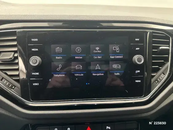 VOLKSWAGEN T-ROC - voiture d'occasion - Photo 13