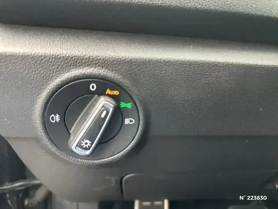 VOLKSWAGEN T-ROC - voiture d'occasion - Photo 15