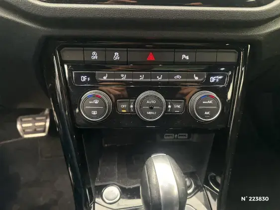 VOLKSWAGEN T-ROC - voiture d'occasion - Photo 25