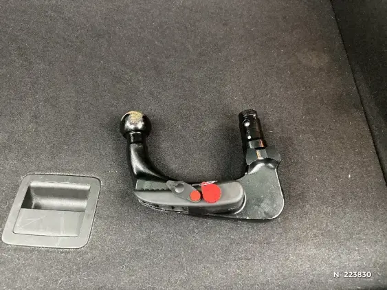 VOLKSWAGEN T-ROC - voiture d'occasion - Photo 30