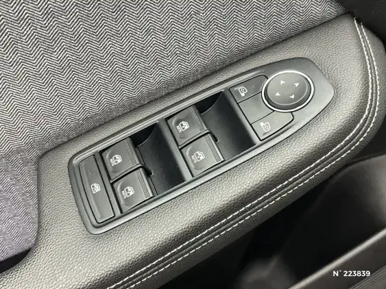 RENAULT CLIO V - voiture d'occasion - Photo 29