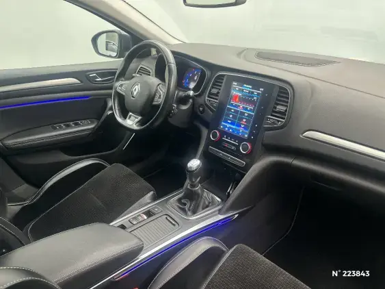 RENAULT MEGANE ESTATE IV - voiture d'occasion - Photo 10