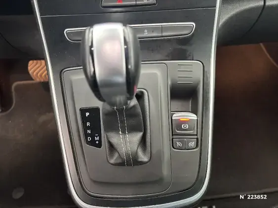 RENAULT SCENIC IV - voiture d'occasion - Photo 25