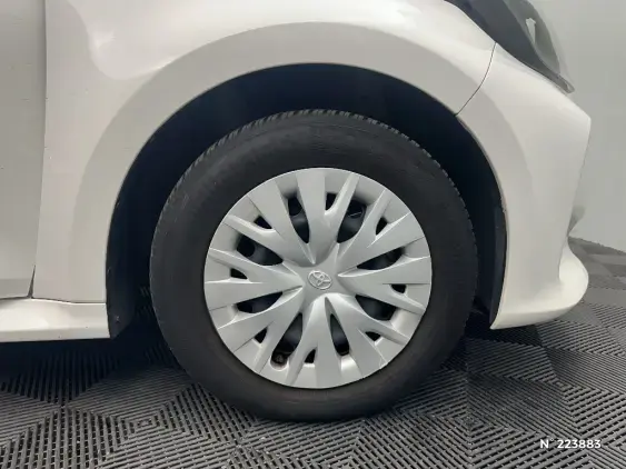 TOYOTA YARIS IV - voiture d'occasion - Photo 8