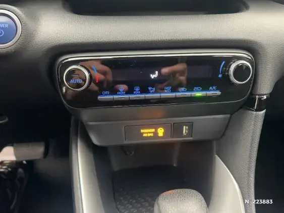 TOYOTA YARIS IV - voiture d'occasion - Photo 28