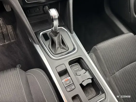 RENAULT MEGANE IV - voiture d'occasion - Photo 27