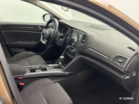 RENAULT MEGANE IV - voiture d'occasion - Photo 10