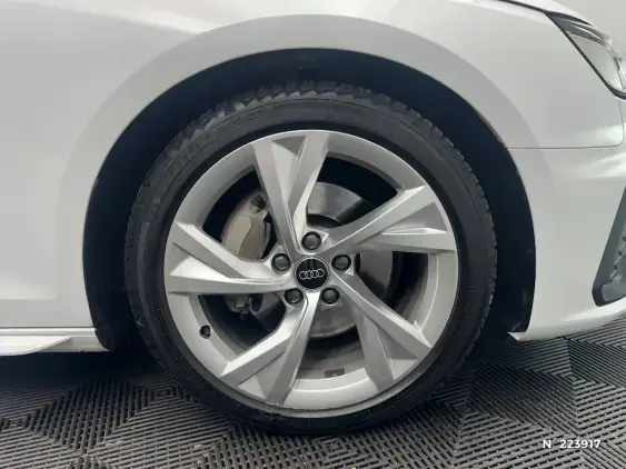 AUDI A4 AVANT - voiture d'occasion - Photo 8