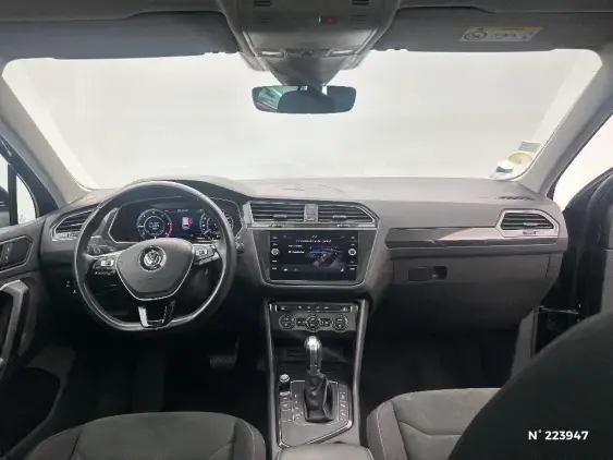 VOLKSWAGEN TIGUAN II - voiture d'occasion - Photo 9