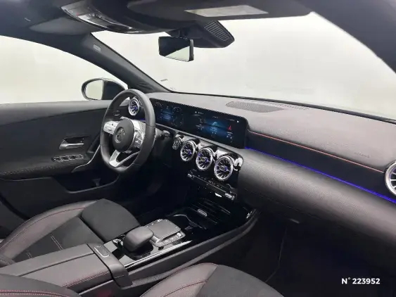 MERCEDES-BENZ CLASSE A IV - voiture d'occasion - Photo 10