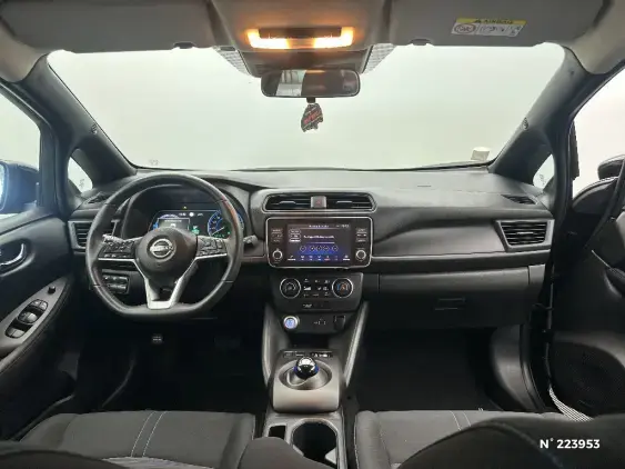 NISSAN LEAF II - voiture d'occasion - Photo 9