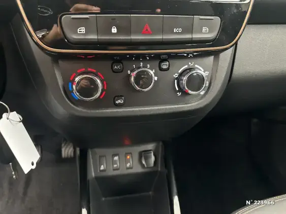 DACIA SPRING - voiture d'occasion - Photo 26