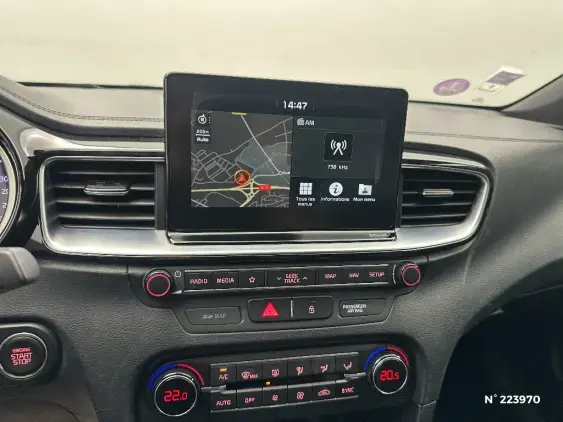 KIA CEED III - voiture d'occasion - Photo 13