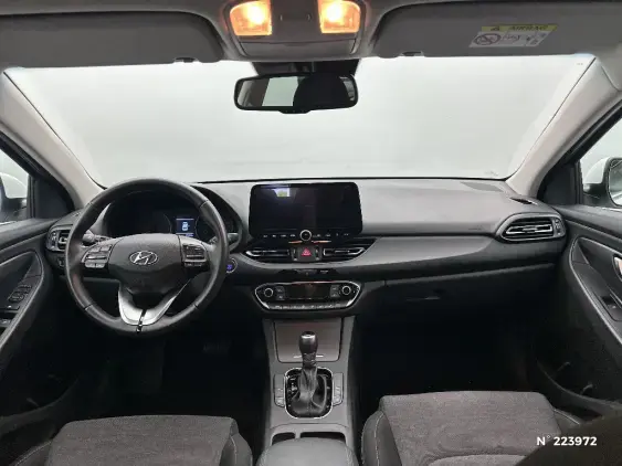 HYUNDAI I30 SW II - voiture d'occasion - Photo 9