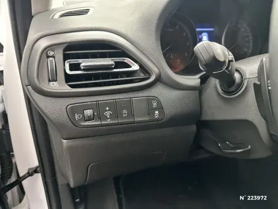HYUNDAI I30 SW II - voiture d'occasion - Photo 15