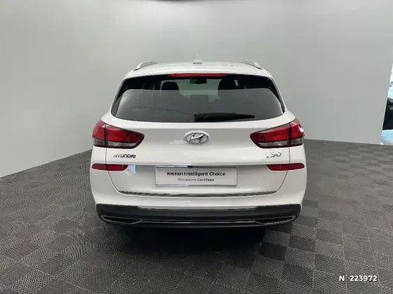 HYUNDAI I30 SW II - voiture d'occasion - Photo 6
