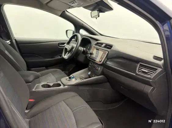 NISSAN LEAF II - voiture d'occasion - Photo 10