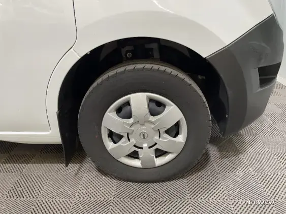 NISSAN NV400 FG I - voiture d'occasion - Photo 8