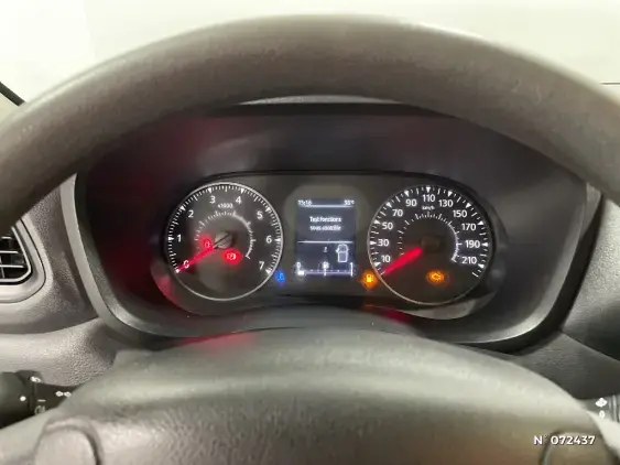 NISSAN NV400 FG I - voiture d'occasion - Photo 12