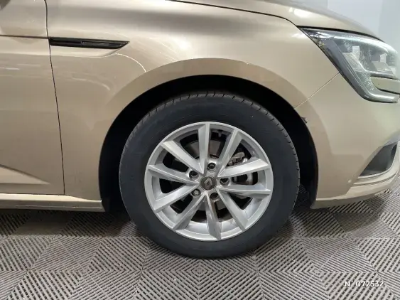 RENAULT MEGANE IV - voiture d'occasion - Photo 8