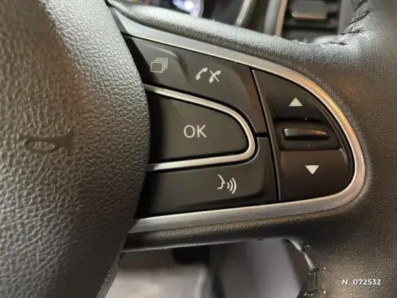 RENAULT MEGANE IV - voiture d'occasion - Photo 28