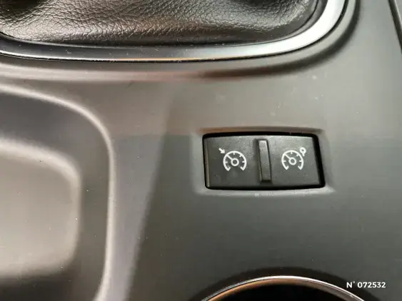 RENAULT MEGANE IV - voiture d'occasion - Photo 38