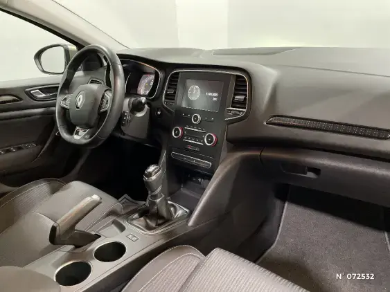 RENAULT MEGANE IV - voiture d'occasion - Photo 10