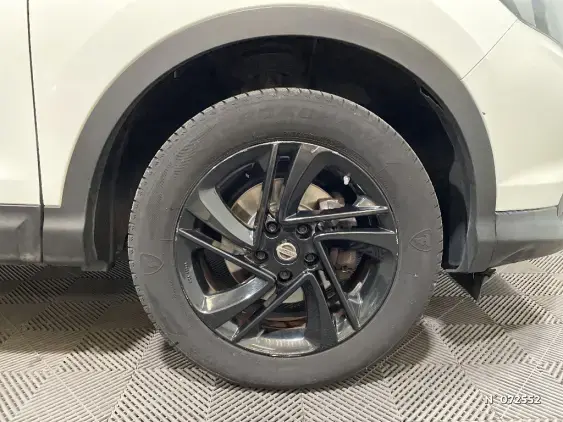 NISSAN QASHQAI II - voiture d'occasion - Photo 8