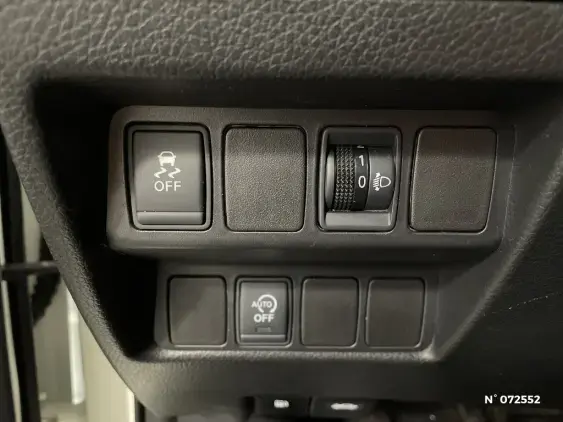 NISSAN QASHQAI II - voiture d'occasion - Photo 14