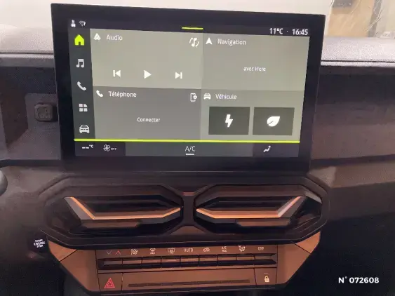 DACIA DUSTER III - voiture d'occasion - Photo 13