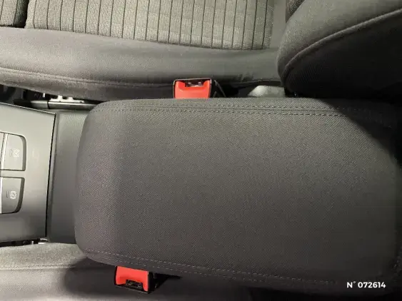 AUDI A3 SPORTBACK IV - voiture d'occasion - Photo 35