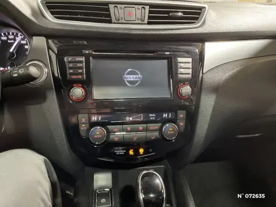 NISSAN QASHQAI II - voiture d'occasion - Photo 13